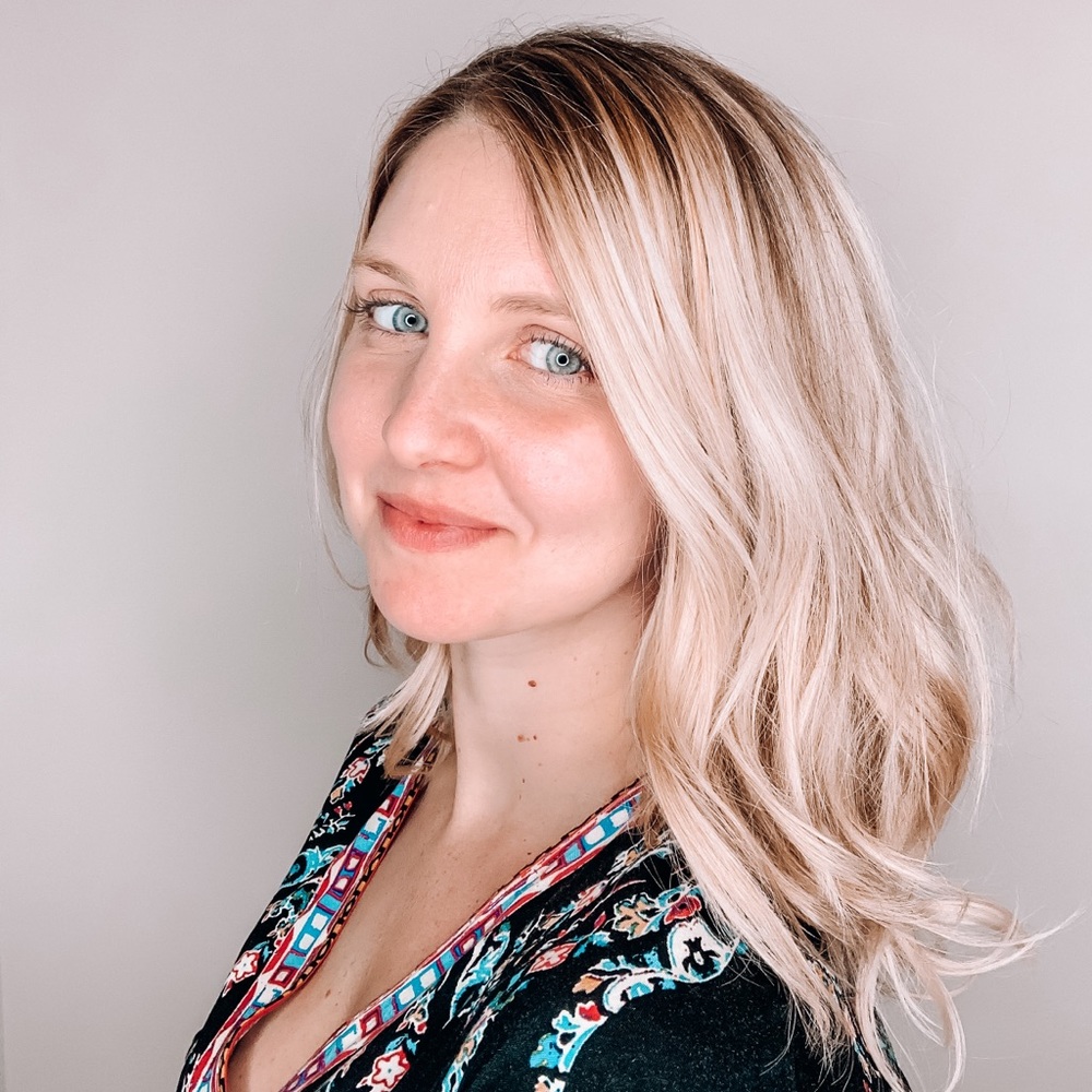 Meet your Posher, Kelly